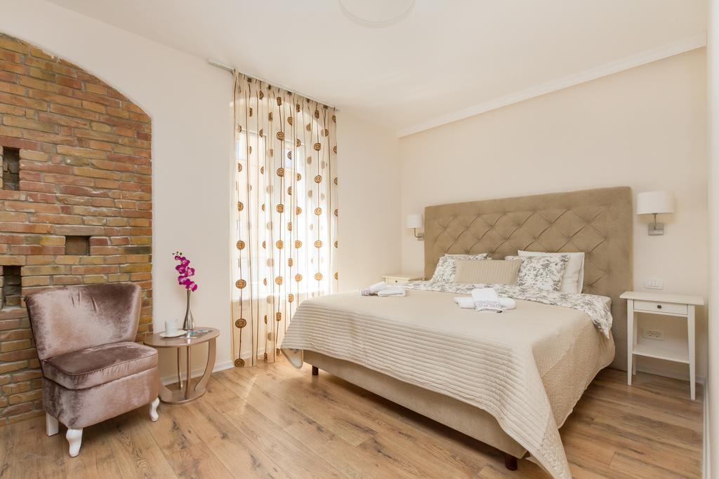 Spalatum Boutique Suites Split Quarto foto